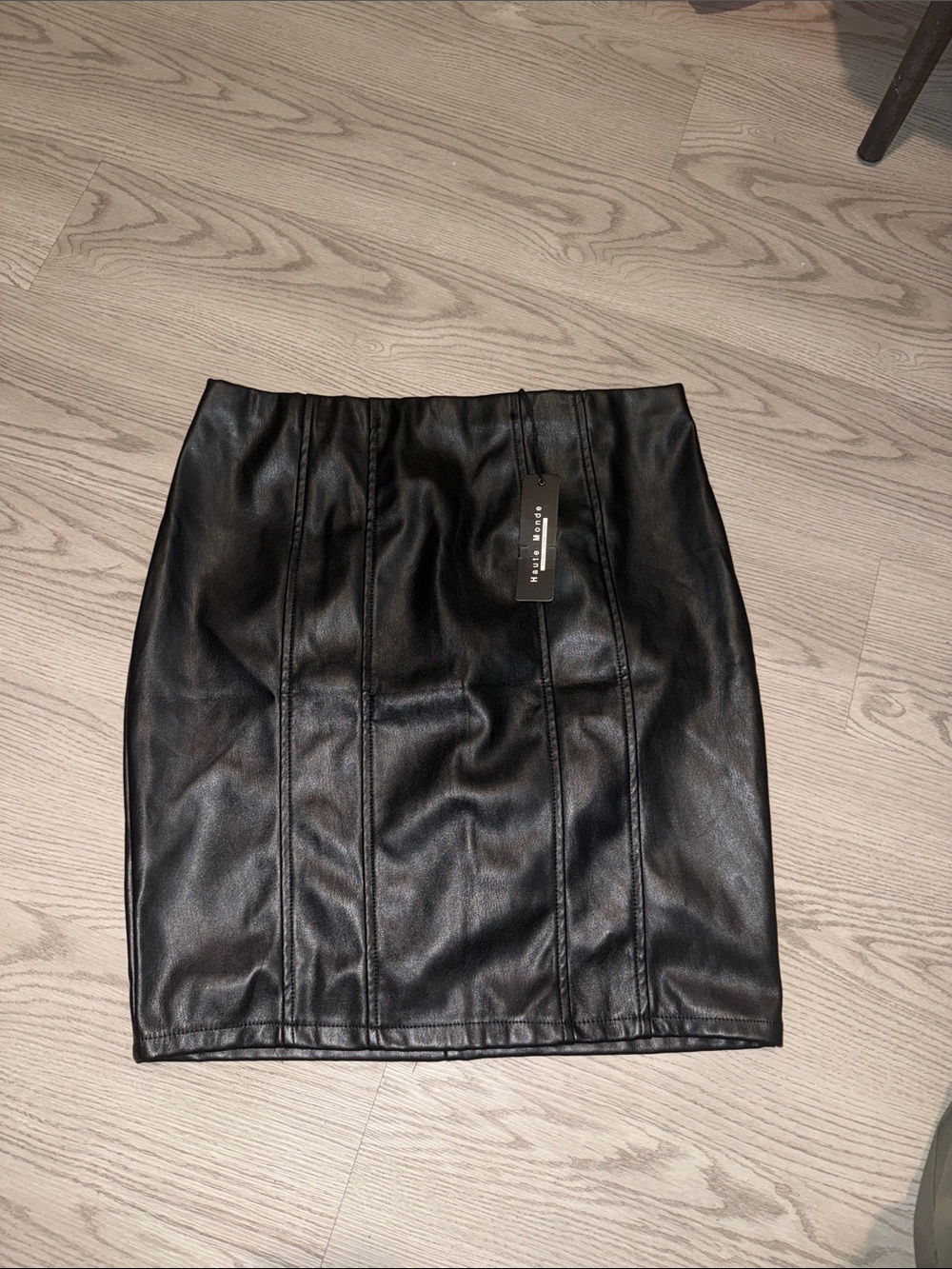 Haute Monde Black Faux Leather Mini Skirt